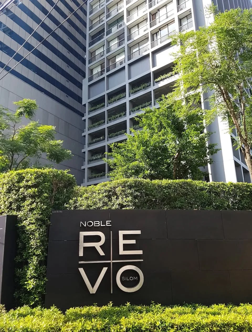 1 Bedroom condo in Noble Revo Silom