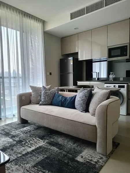 2 Bedroom condo in The Extro Phayathai-Rangnam