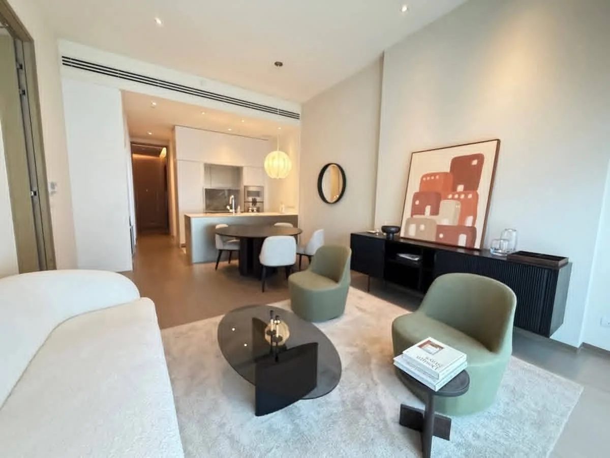 1 Bedroom condo in Scope Langsuan