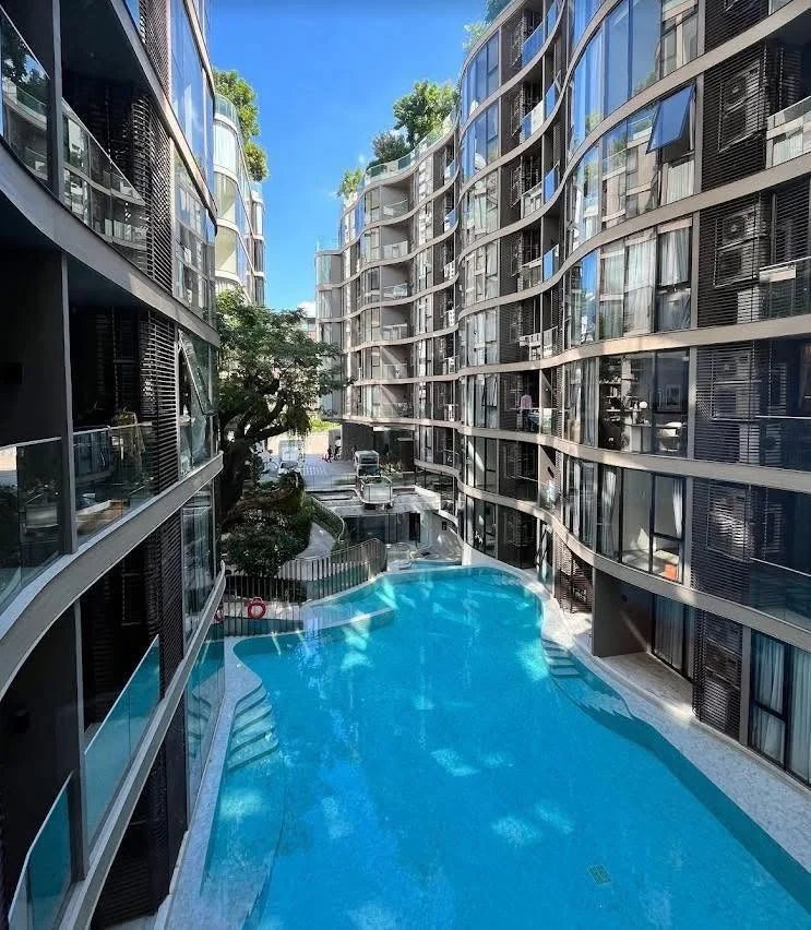 2 Bedroom condo in Fynn Asoke