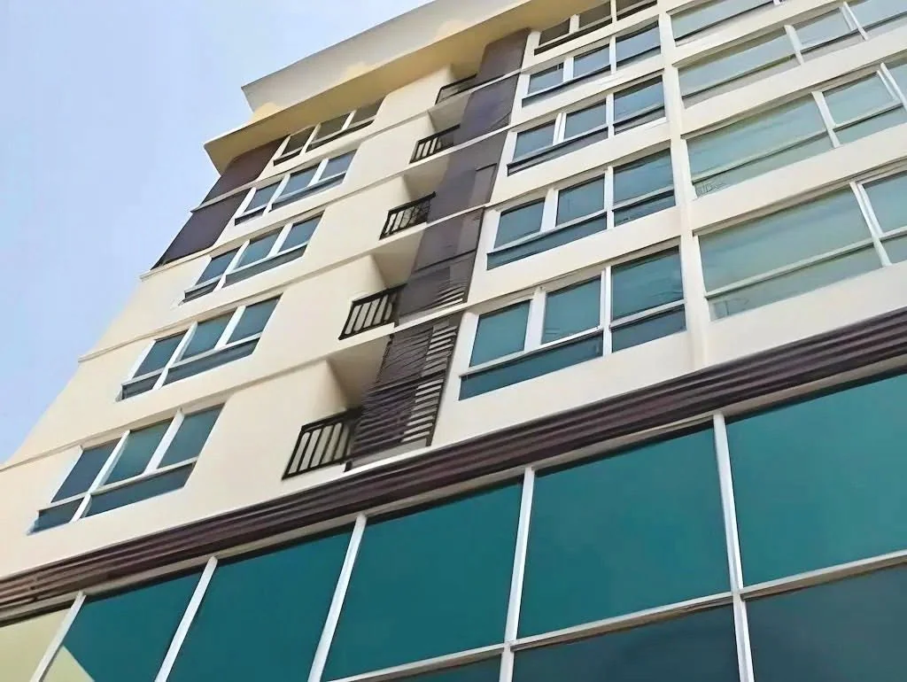 1 Bedroom condo in Zenith Place Sukhumvit 42