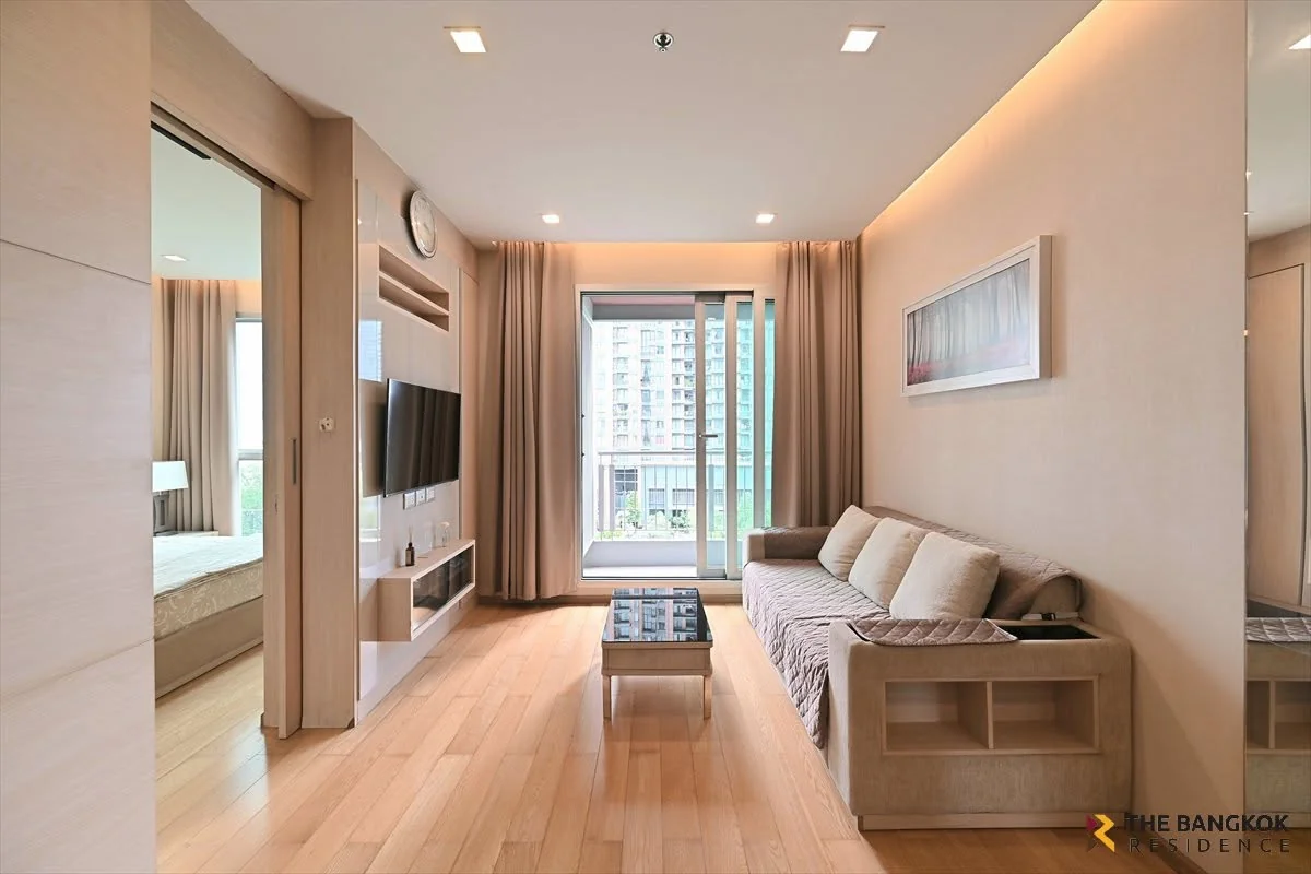 1 Bedroom condo in The Address Asoke
