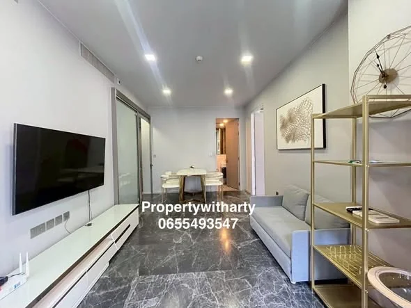 2 Bedroom condo in Raintree Village Apartment