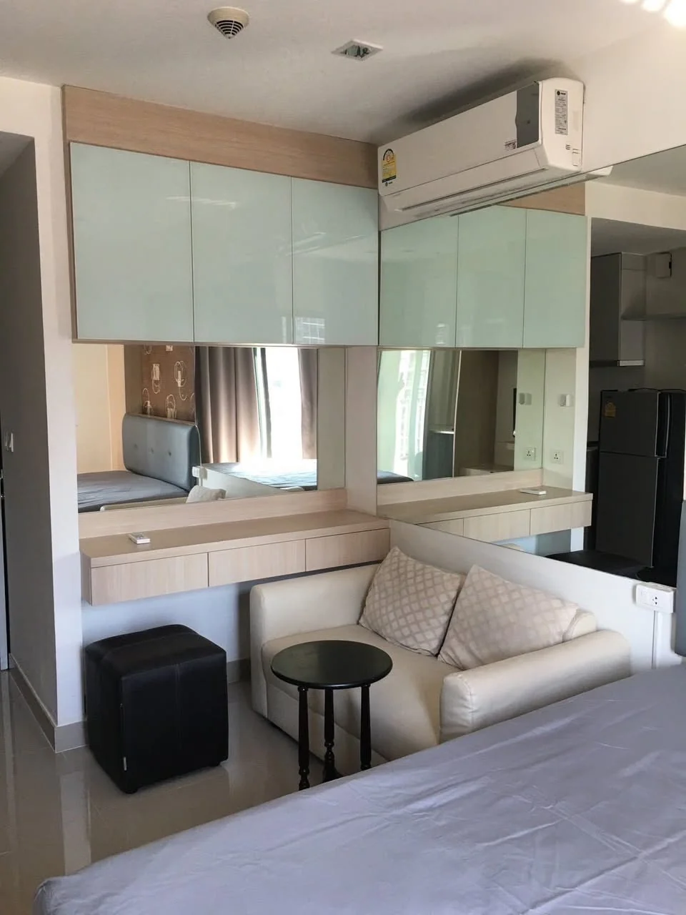 Studio condo in IDEO MOBI Rama 9