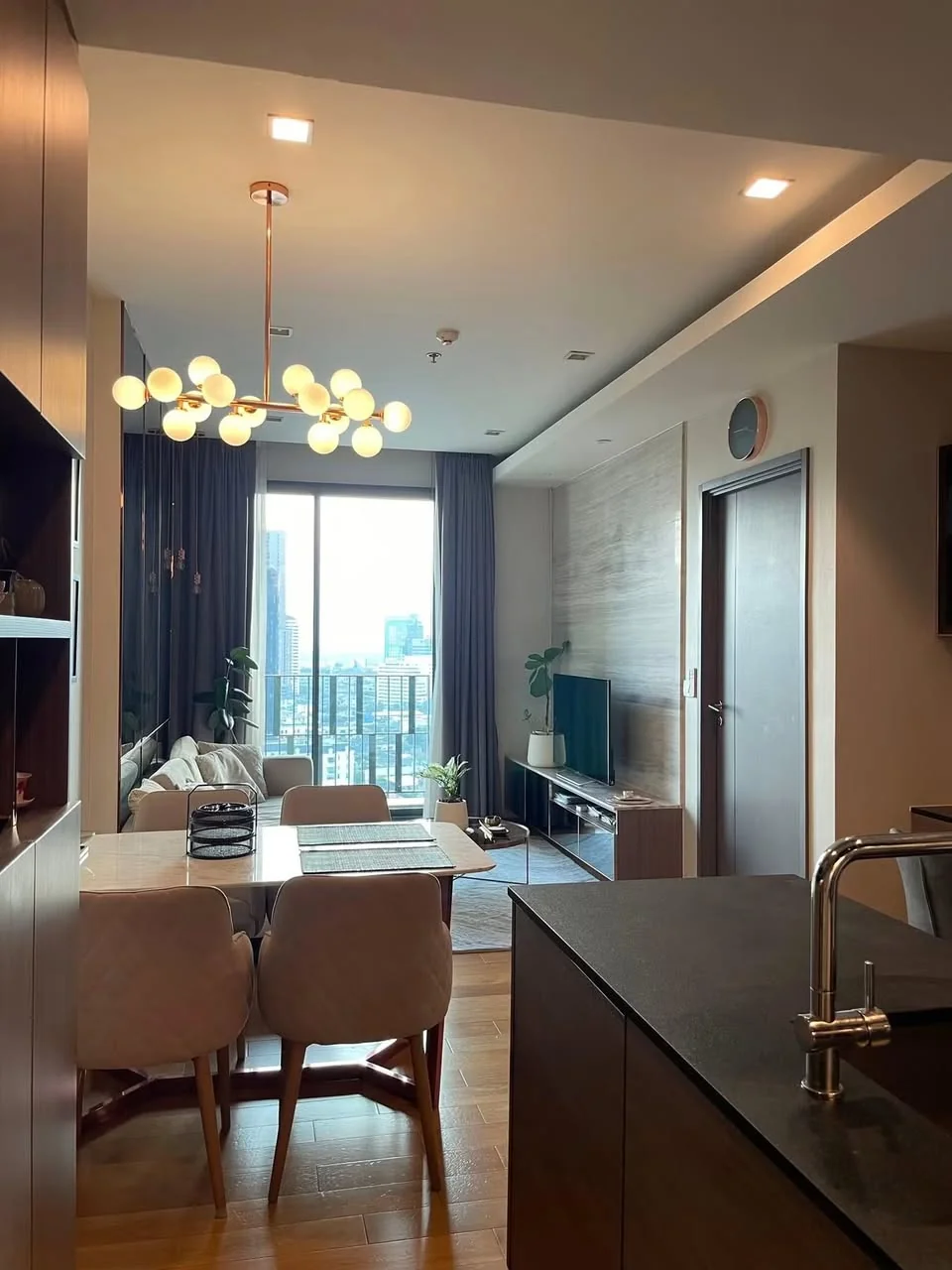 1 Bedroom condo in Keyne by Sansiri