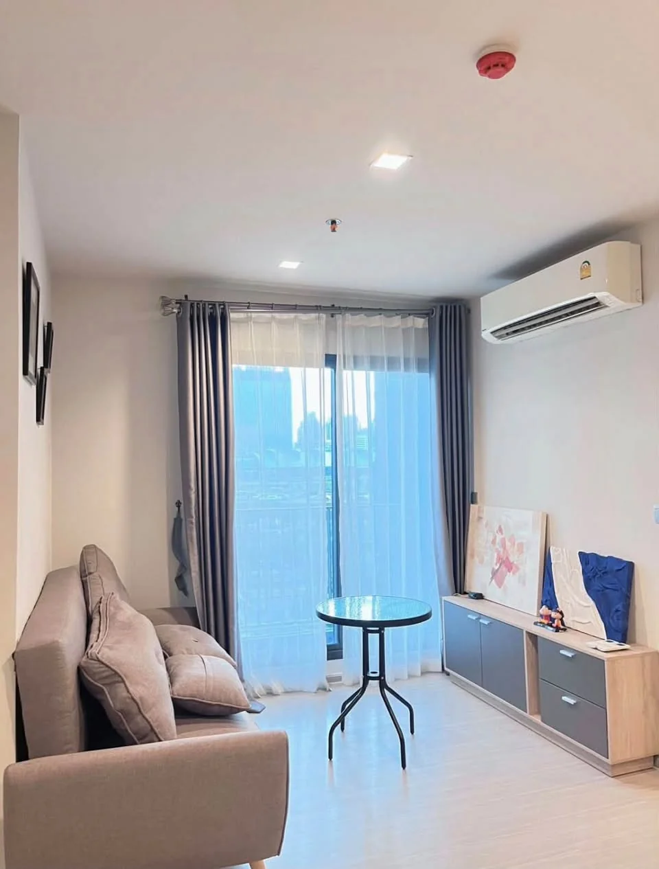 2 Bedroom condo in Life Asoke-Rama 9