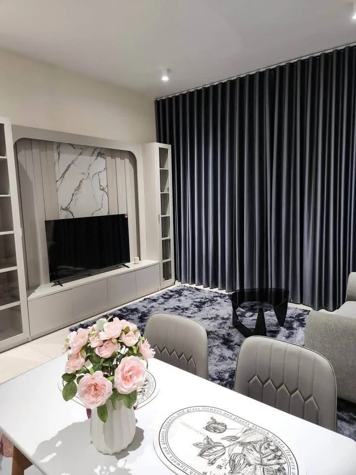 1 Bedroom condo in Tait Sathorn 12