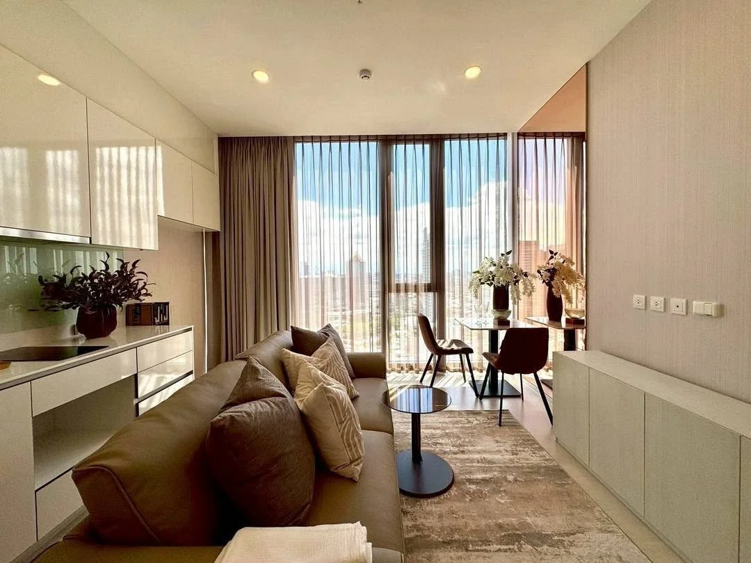 2 Bedroom condo in Mazarine Ratchayothin