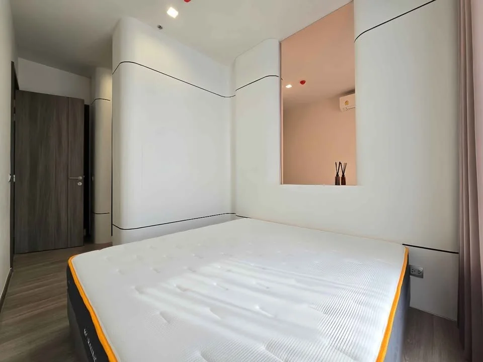 1 Bedroom condo in Rhythm Charoenkrung Pavillion