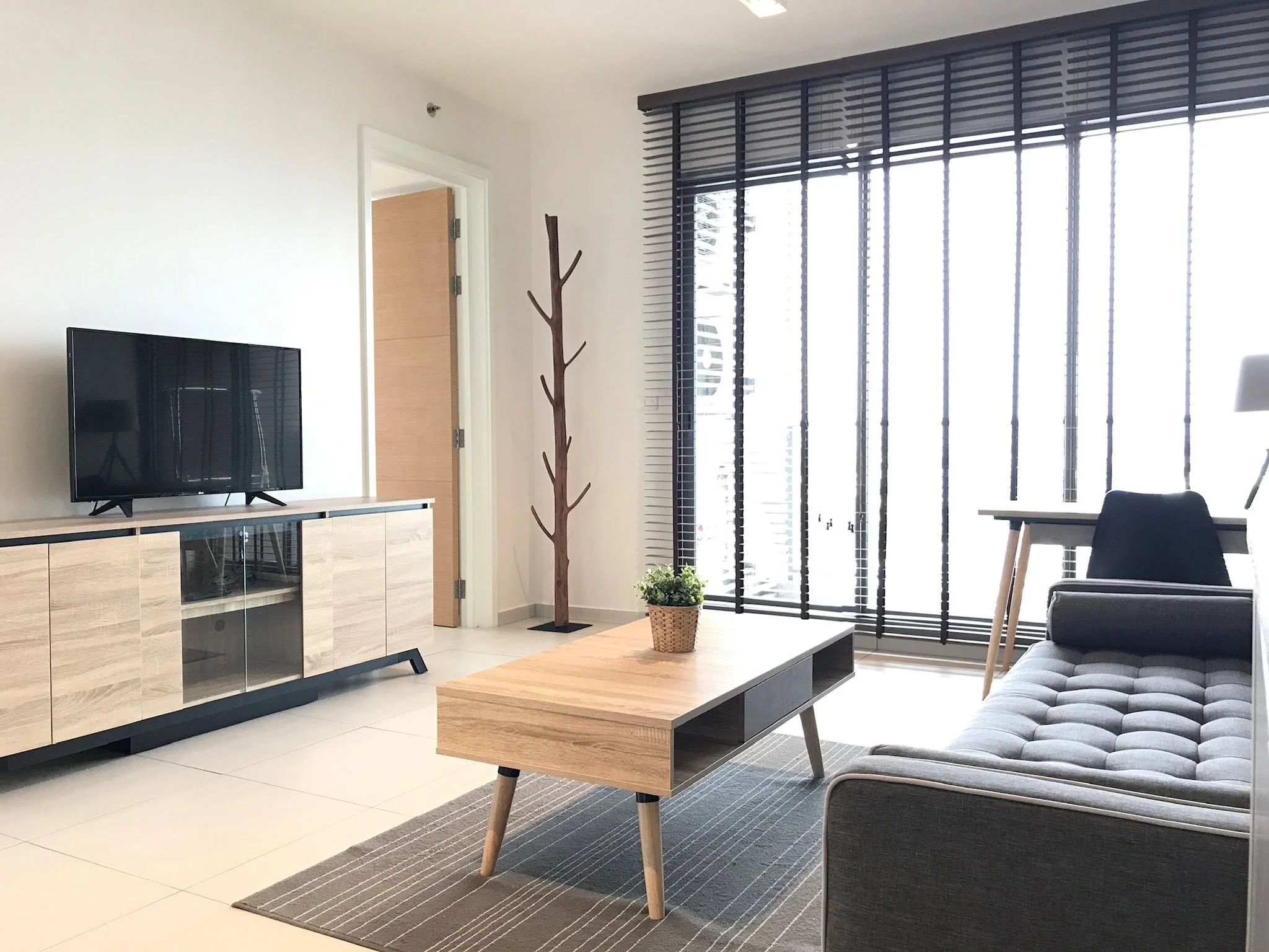 2 Bedroom condo in The Lofts Ekkamai