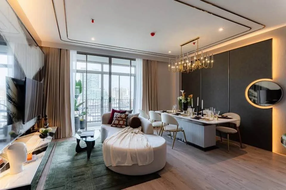 2 Bedroom condo in Rhythm Ekkamai Estate