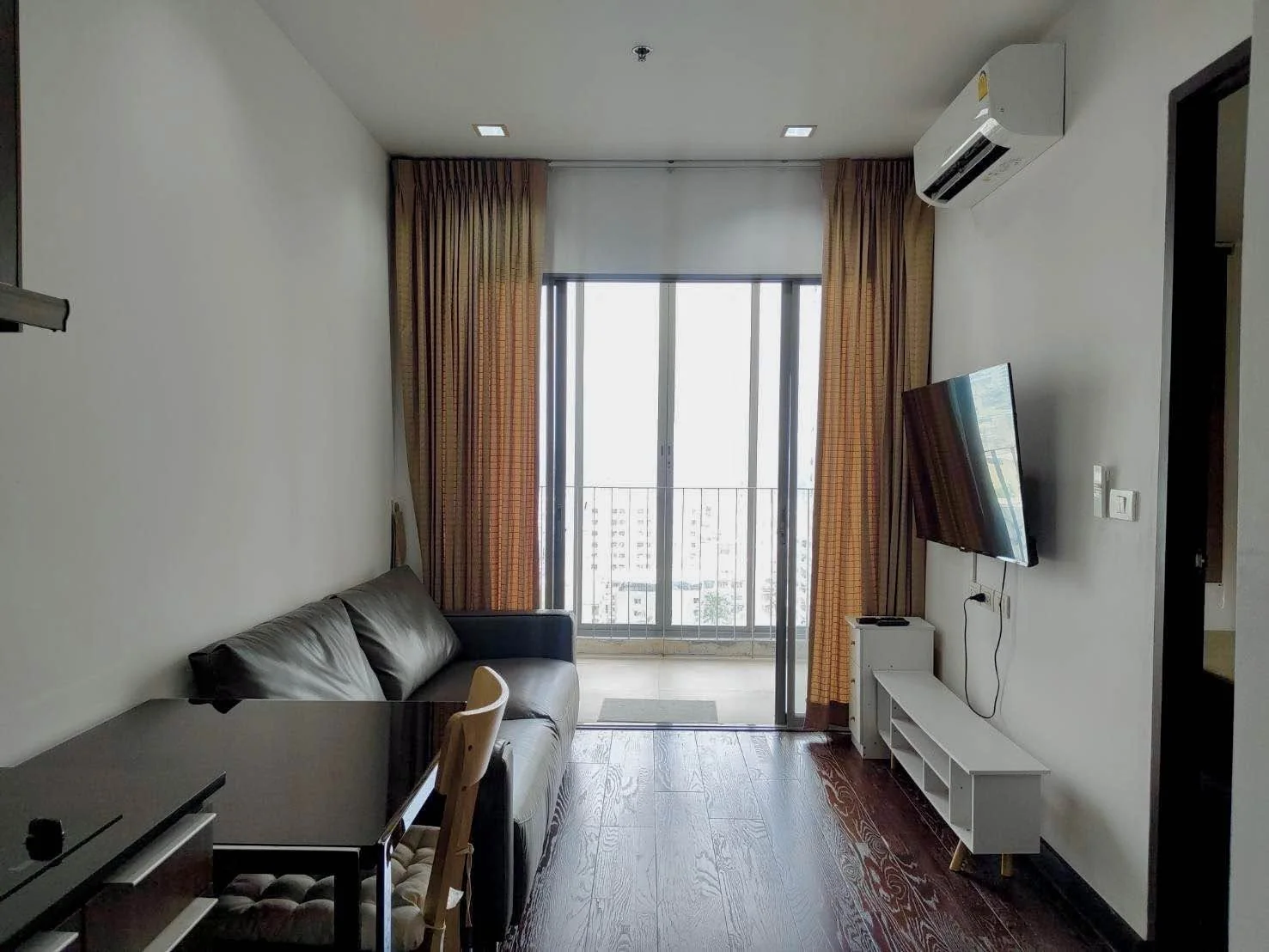 1 Bedroom condo in IDEO Q Phayathai