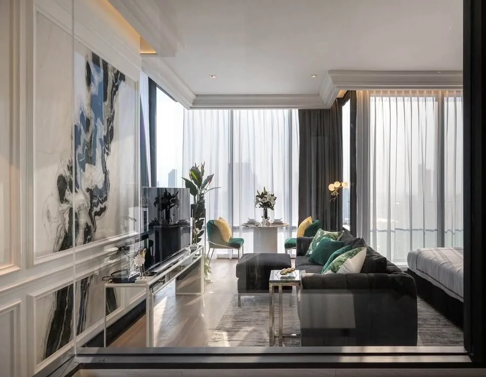 1 Bedroom condo in ASHTON Silom