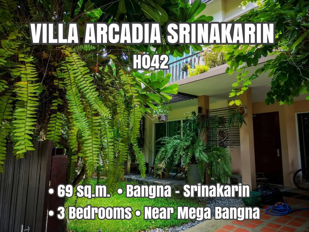 3 Bedroom condo in Villa Arcadia Srinakarin