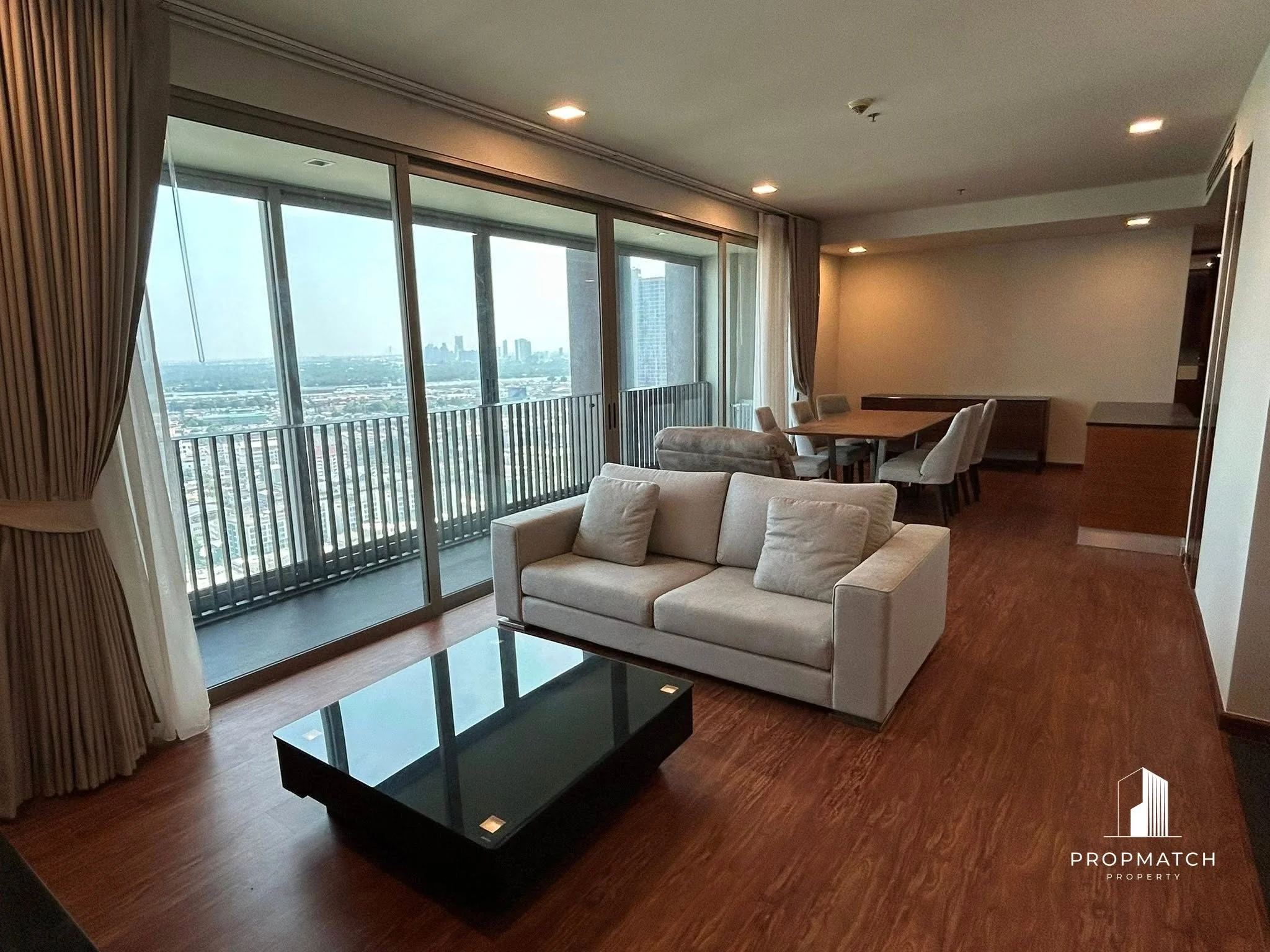 Studio condo in ASHTON Morph 38
