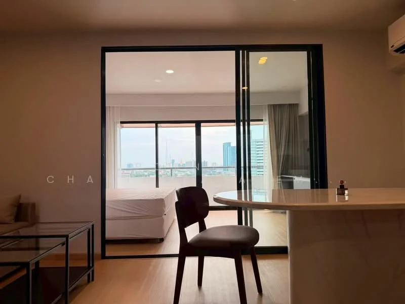 1 Bedroom condo in Centurion Park