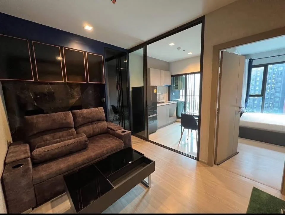 1 Bedroom condo in Life Asoke-Rama 9