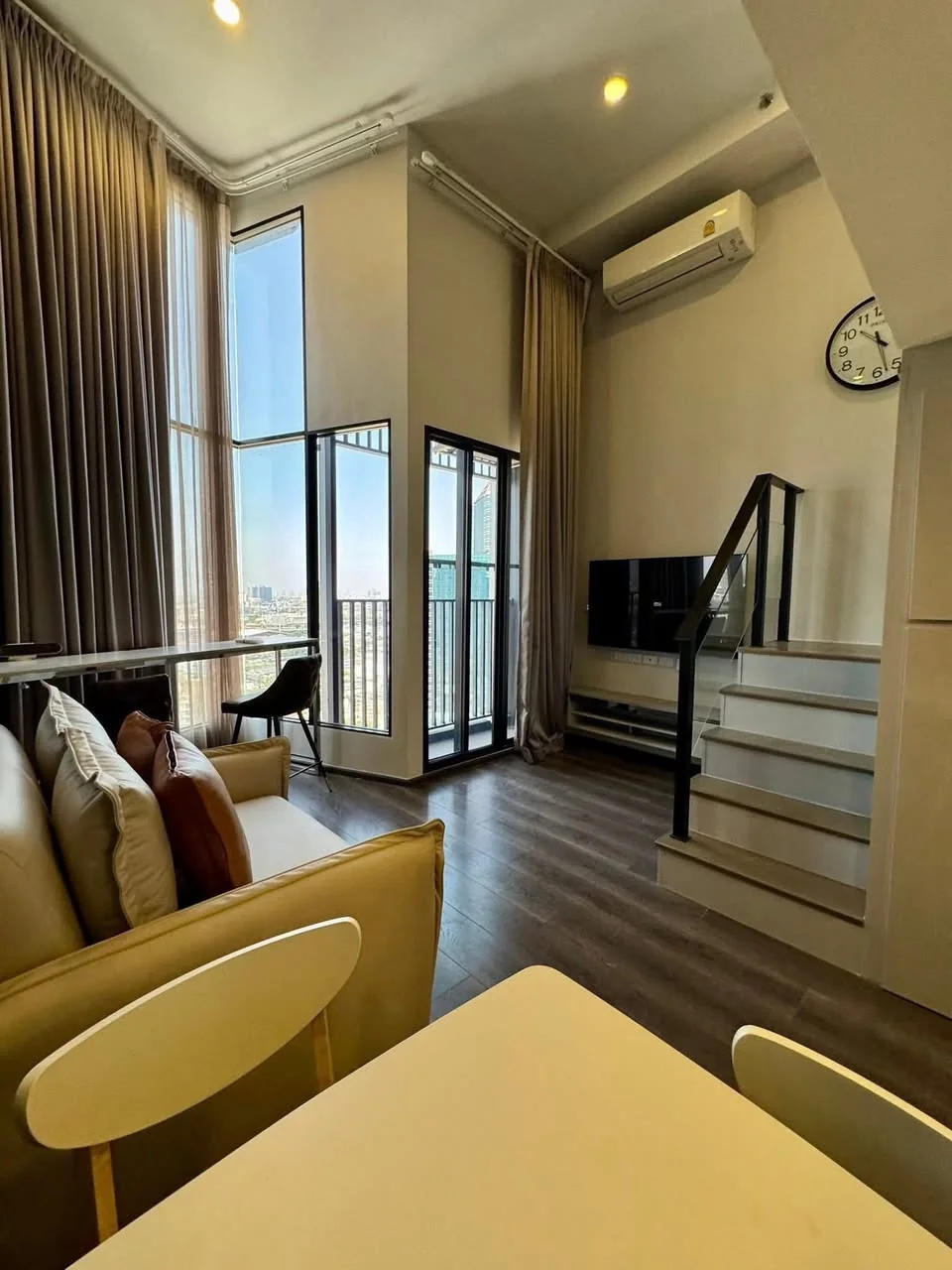 1 Bedroom condo in Knightsbridge Space Ratchayothin