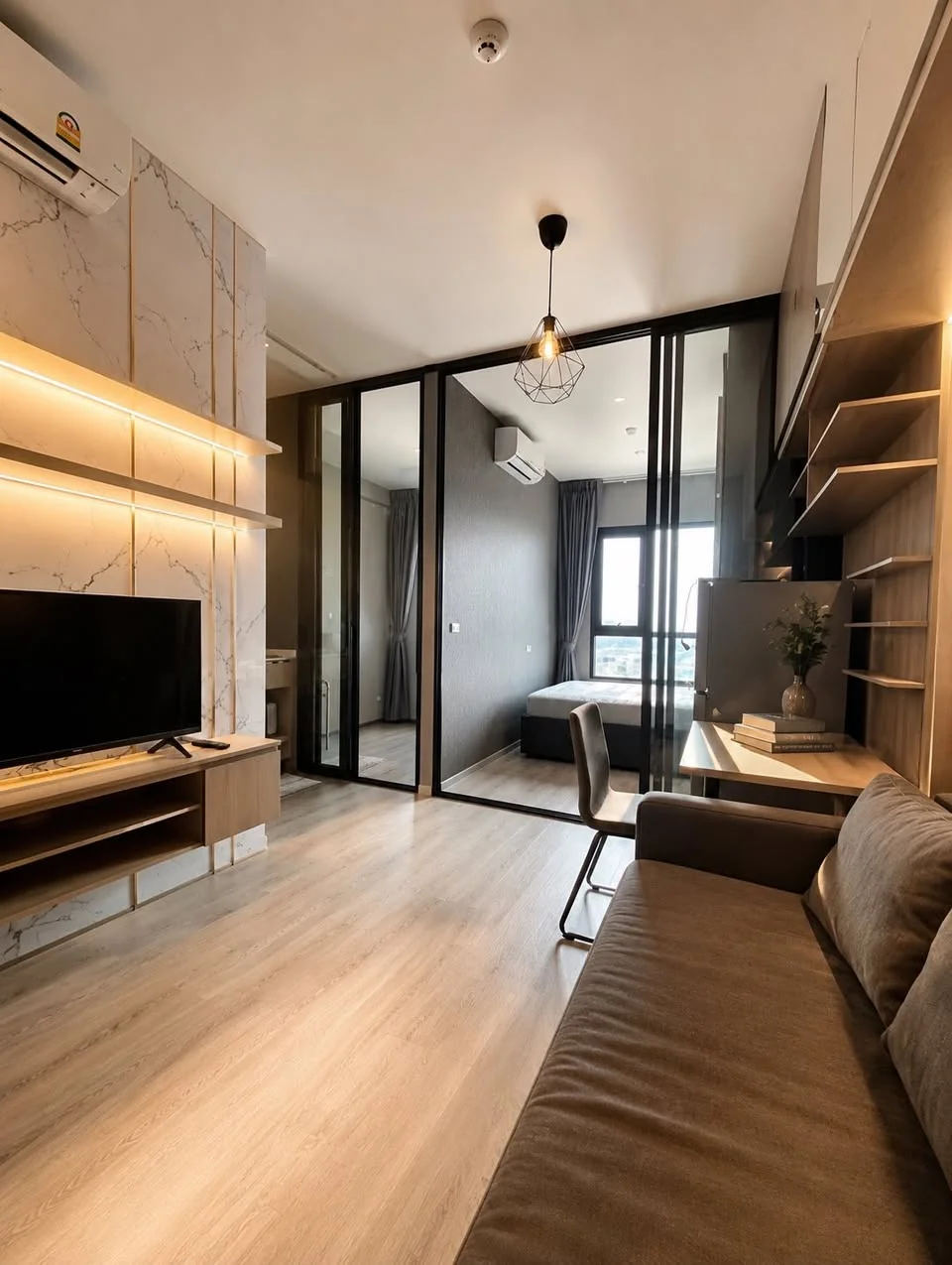1 Bedroom condo in Knightsbridge Prime Onnut