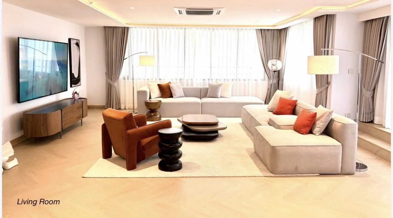 4 Bedroom condo in Baan Piya Sathorn