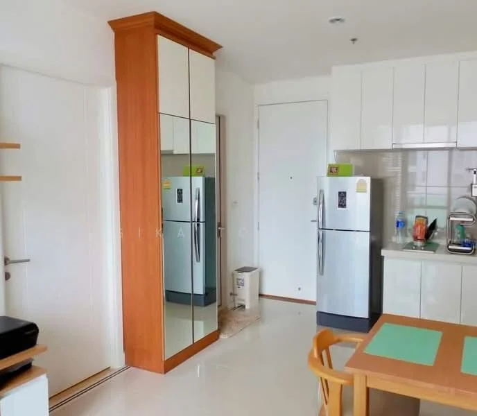 1 Bedroom condo in TC Green Rama 9