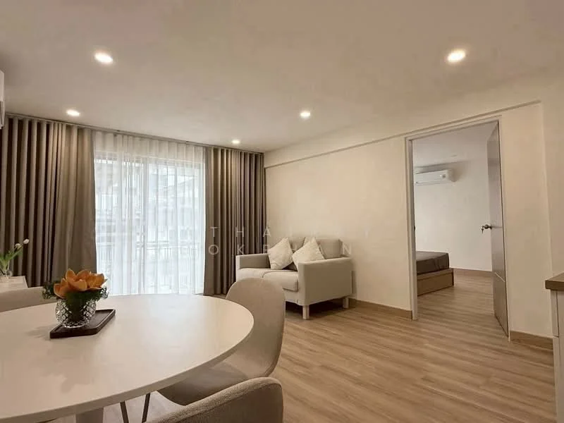 1 Bedroom condo in Raintree Villa