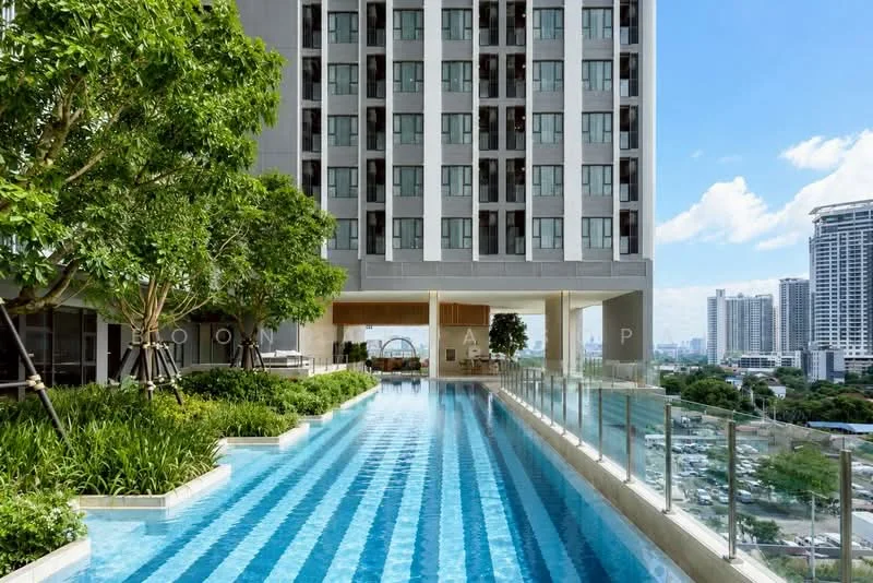 2 Bedroom condo in Aspire Sukhumvit-Rama 4