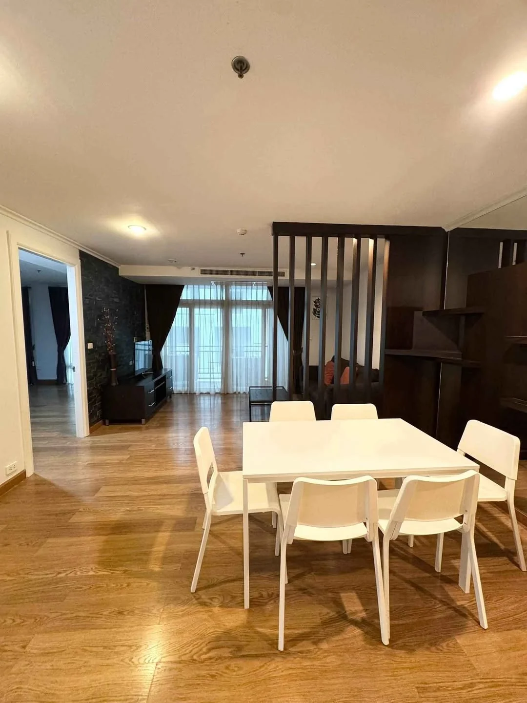 3 Bedroom condo in Wattana Suite