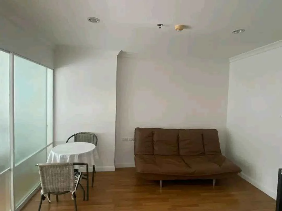 1 Bedroom condo in Lumpini Place Rama 9-Ratchada