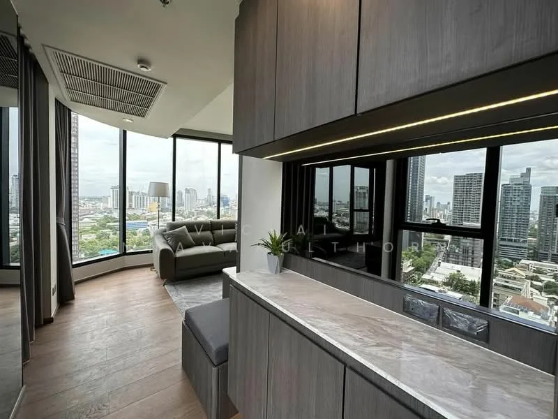 2 Bedroom condo in IDEO Q Sukhumvit 36