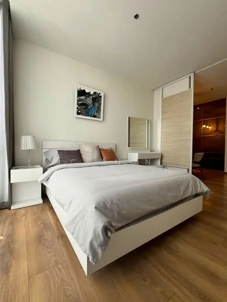 1 Bedroom condo in Park Origin Phrom Phong (Park 24)