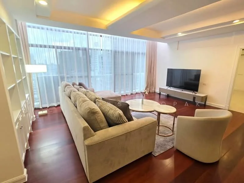 3 Bedroom condo in The Waterford Thonglor 11