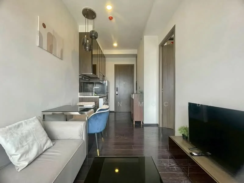 1 Bedroom condo in Park Origin Thonglor