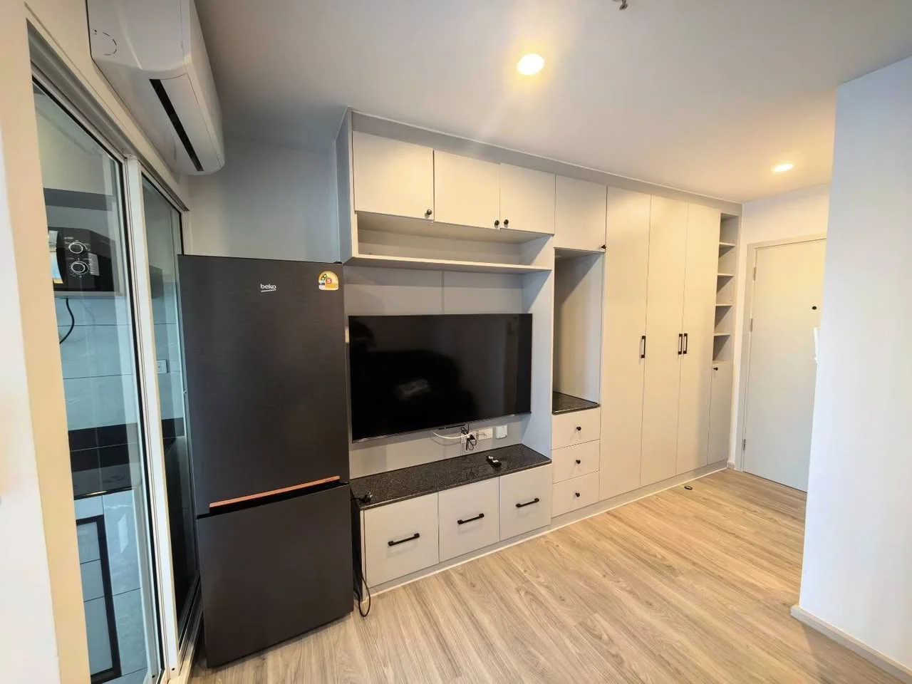 1 Bedroom condo in Regent Home Bangna