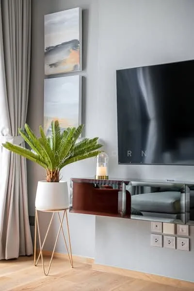 1 Bedroom condo in BEATNIQ Sukhumvit 32