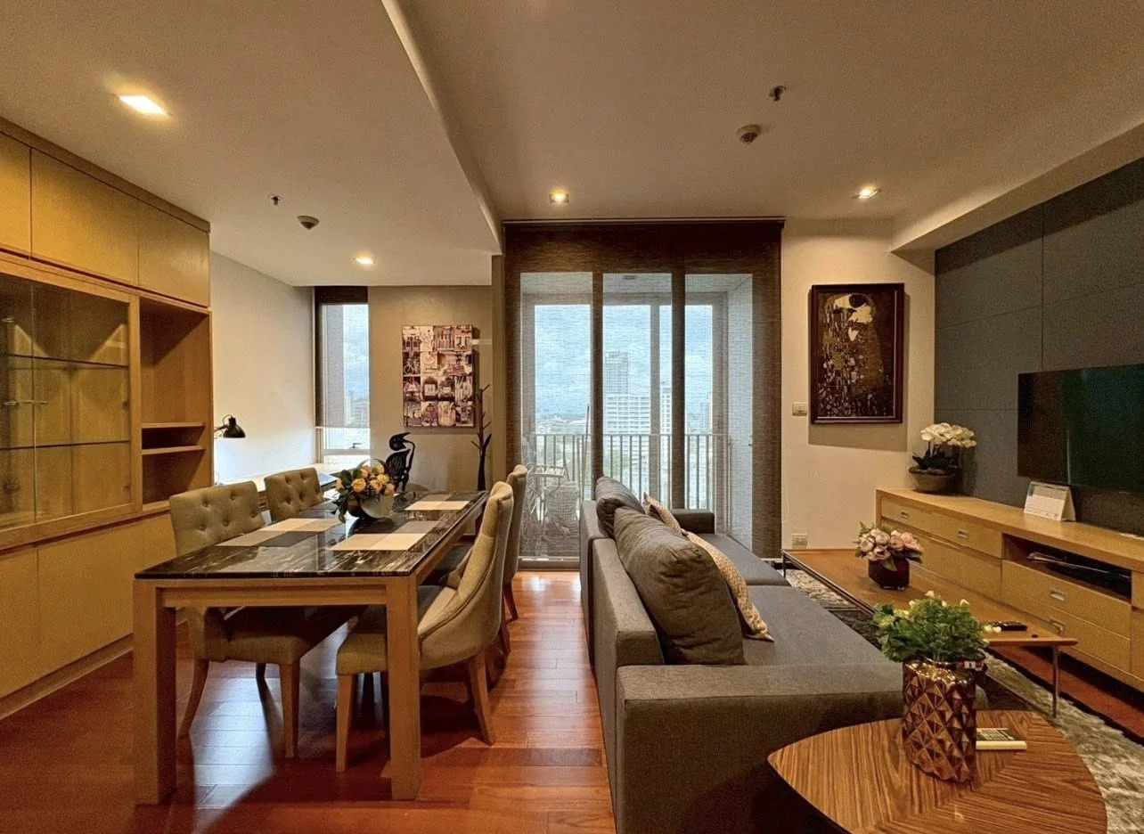 1 Bedroom condo in ASHTON Morph 38