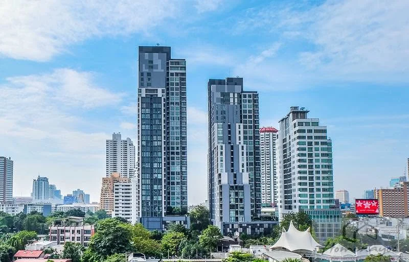 1 Bedroom condo in Quattro by Sansiri