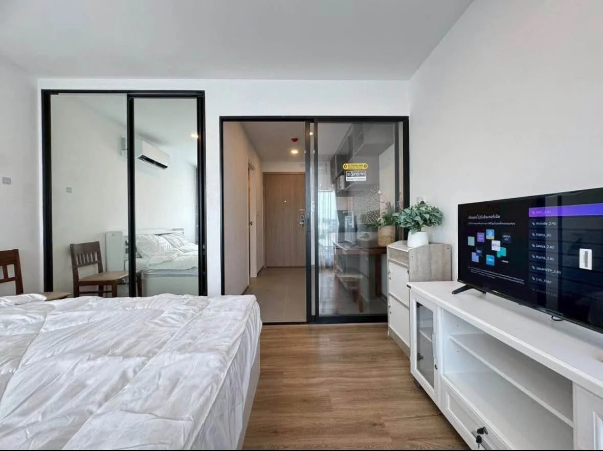 1 Bedroom condo in CYBIQ Ratchada 32