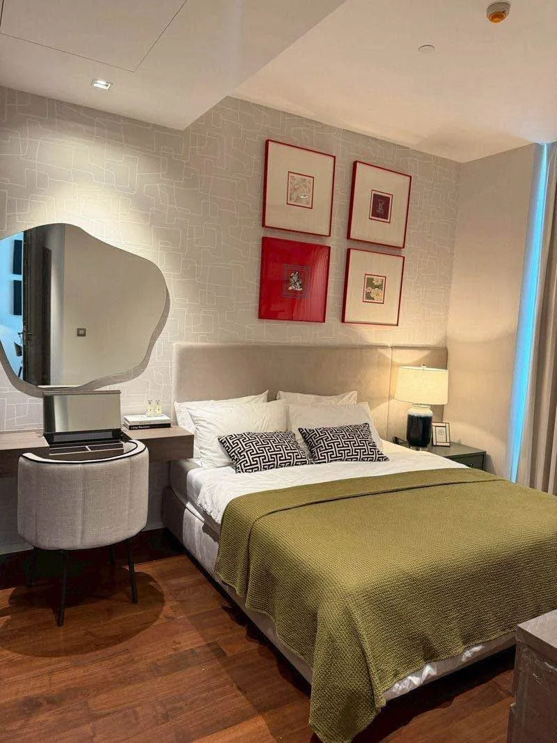 1 Bedroom condo in The Diplomat 39