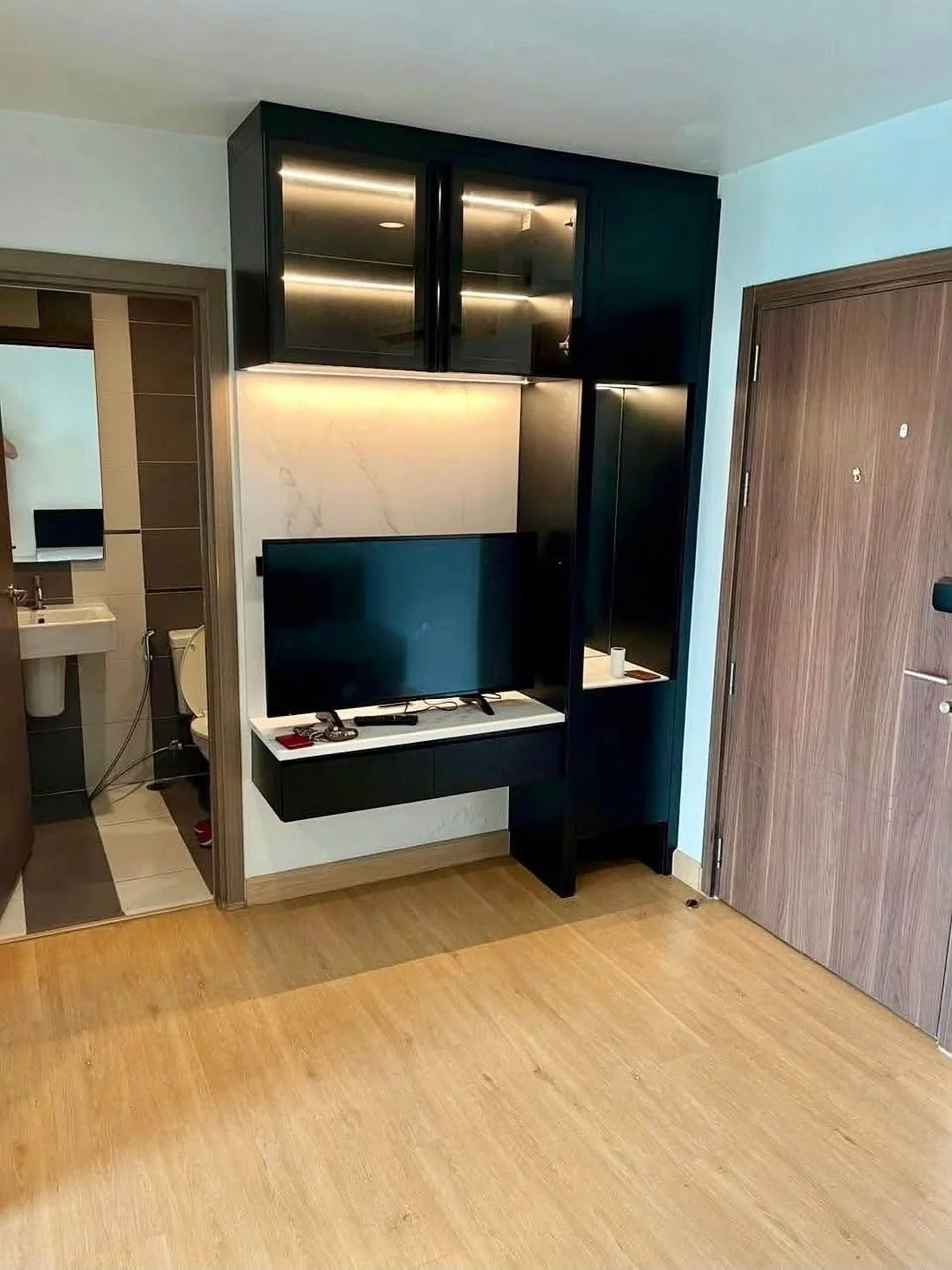 1 Bedroom condo in The Base Sukhumvit 77