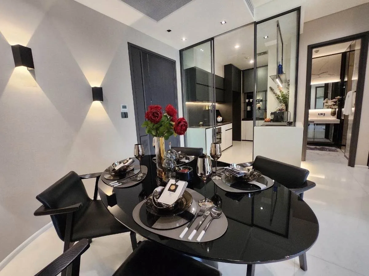 2 Bedroom condo in The Bangkok Thonglor