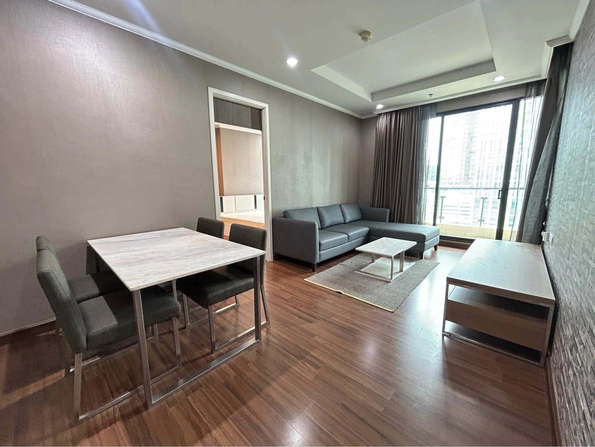 2 Bedroom condo in Supalai Elite Sathorn-Suanplu