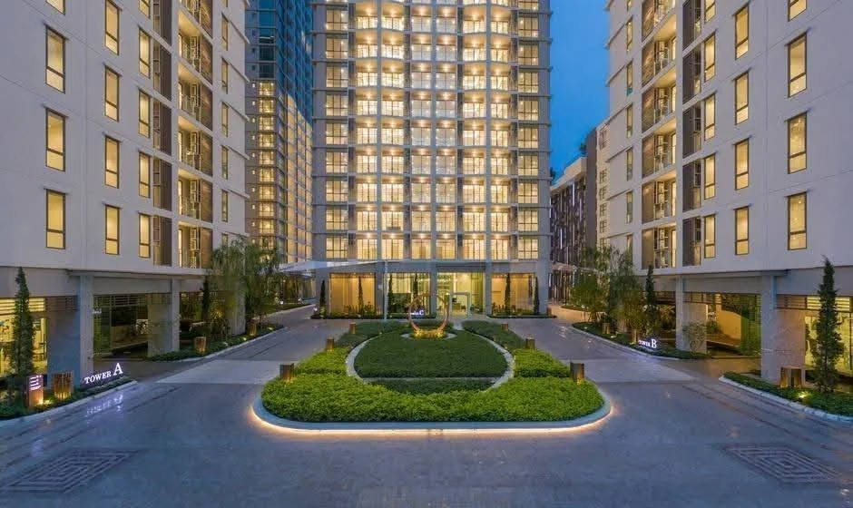 2 Bedroom condo in Supalai Oriental Sukhumvit 39