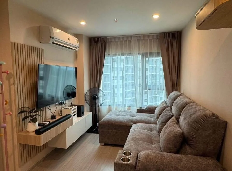 2 Bedroom condo in Aspire Erawan Prime
