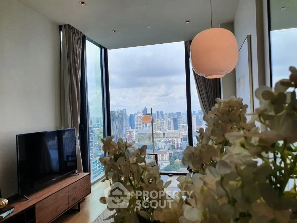 1 Bedroom condo in 28 Chidlom