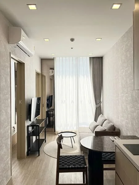 1 Bedroom condo in Noble State 39
