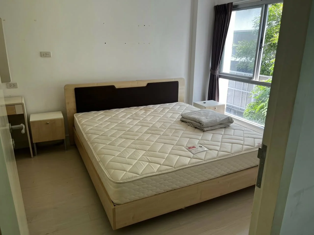 1 Bedroom condo in Whizdom Punnawithi Station