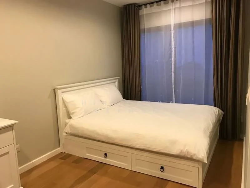 1 Bedroom condo in Condolette Dwell Sukhumvit 26