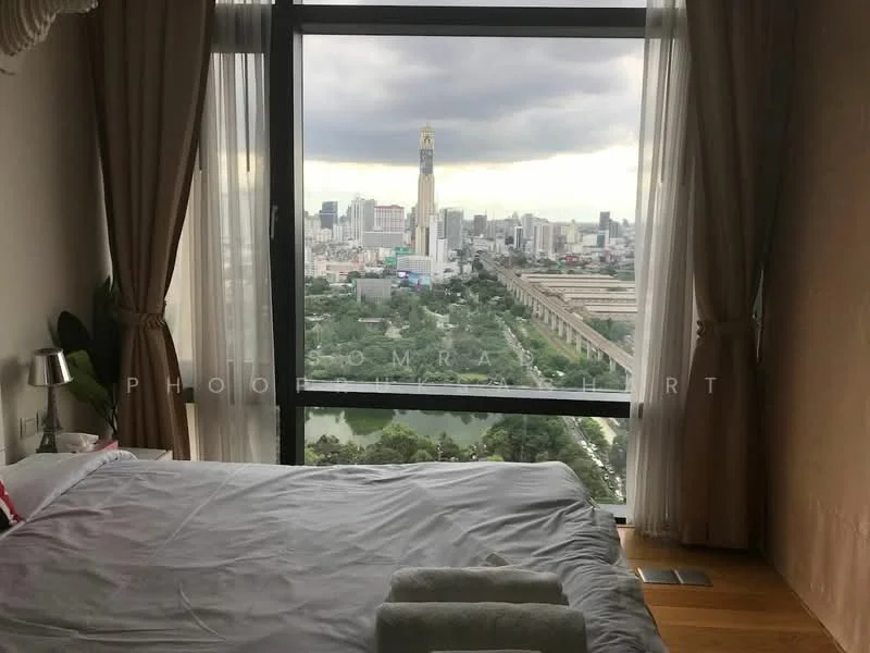 1 Bedroom condo in Circle Condominium
