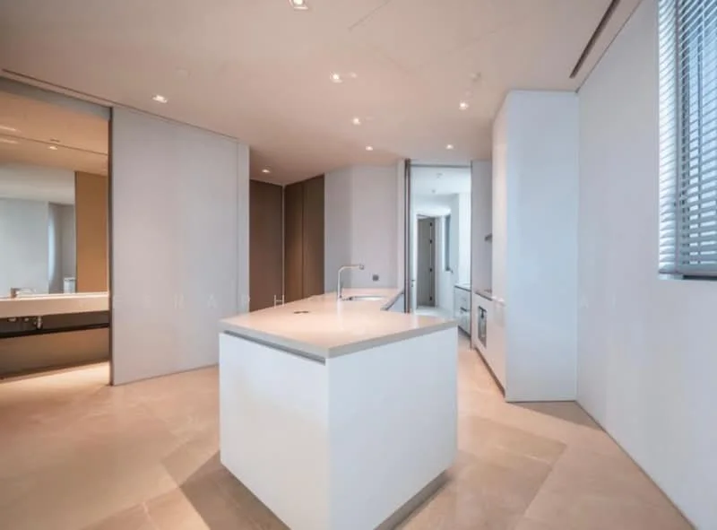 2 Bedroom condo in Banyan Tree Residences Riverside